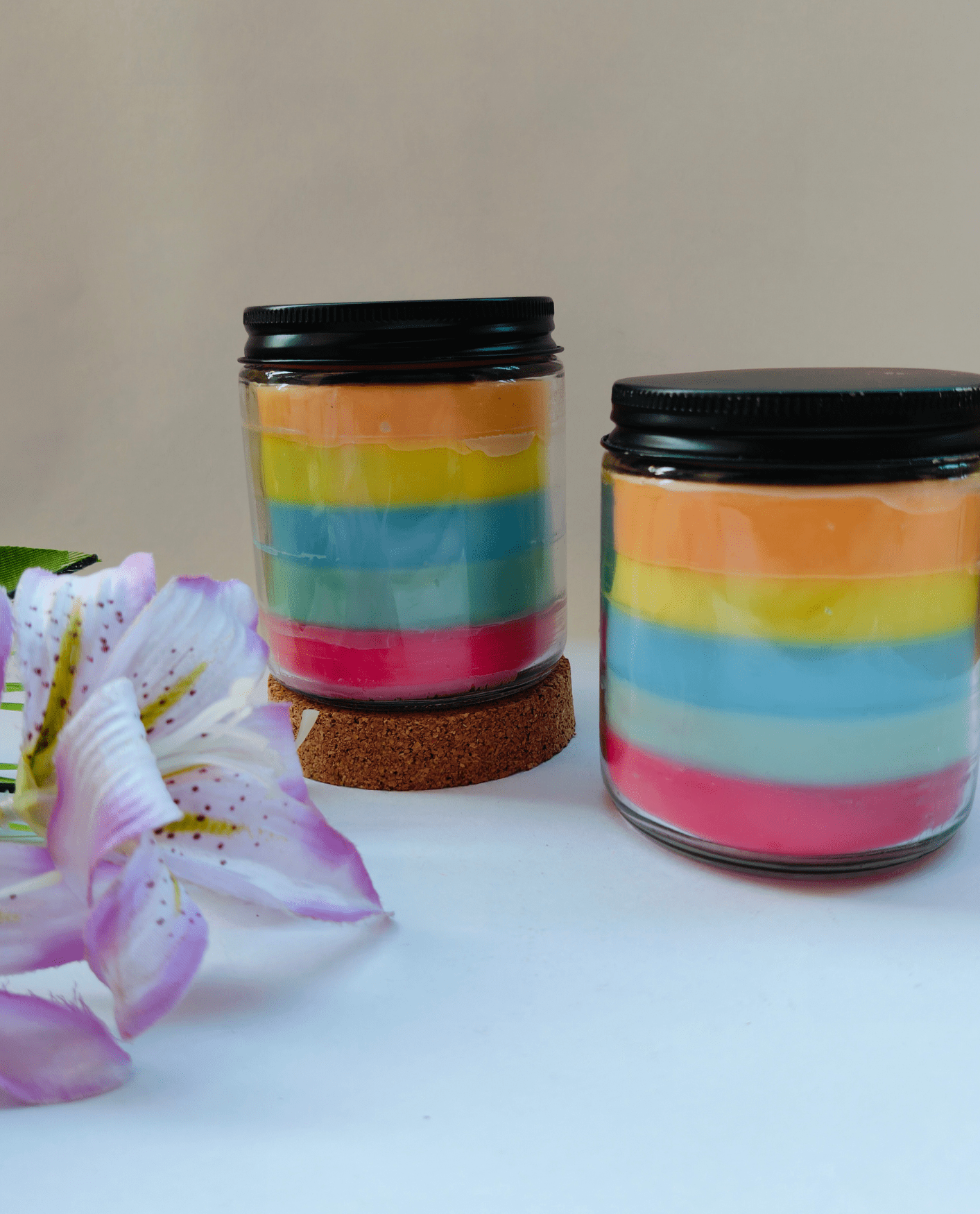 Rainbow Scented Jar Candle – Infused with Delightful Aromas for a Blissful Ambiance
