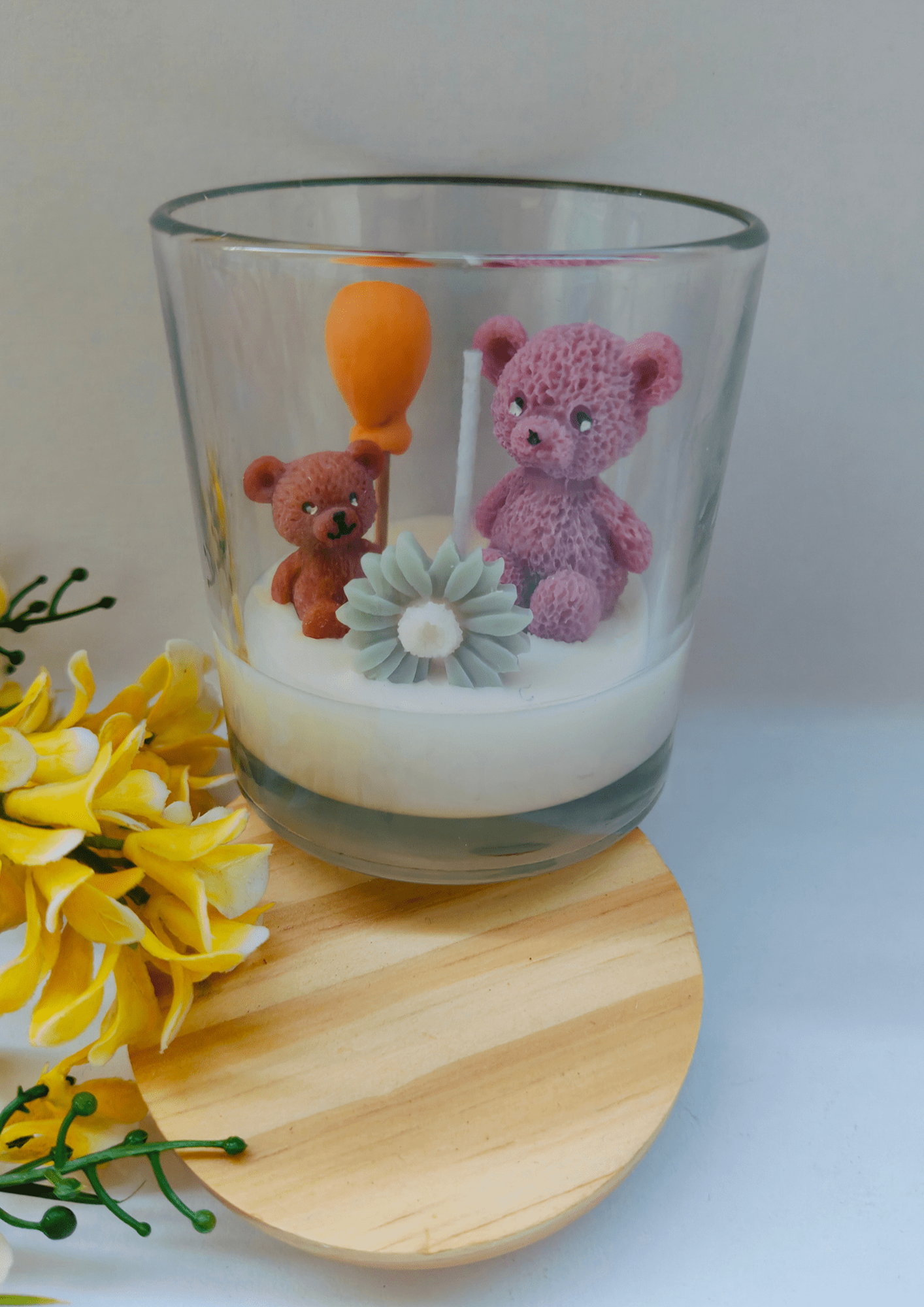 Designer Glass Jar Candle – Scented Gift with Wooden Lid