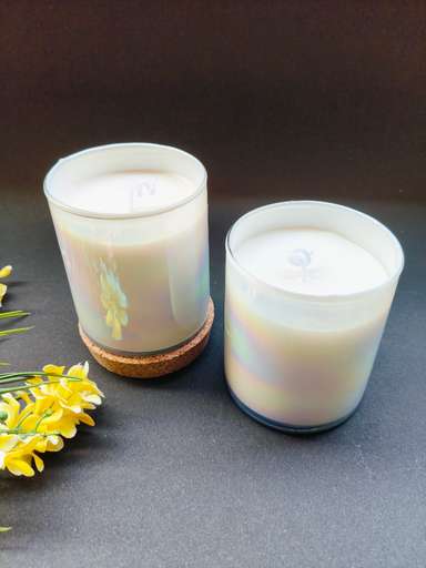 Aromatic White Jar candle for relaxing ambience and stress relief