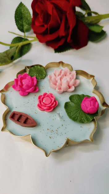 Lotus Urli Candle 4.5″ – Handcrafted Festive Decor