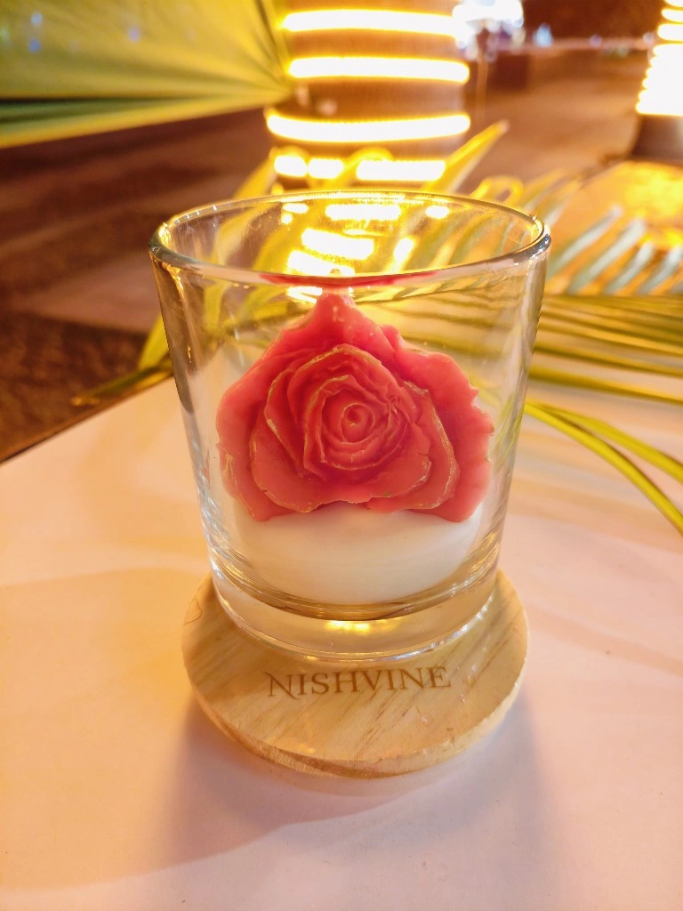 Airtight Heart Jar Candle – Rose Soy Wax Gift (Red, 1 Pc)