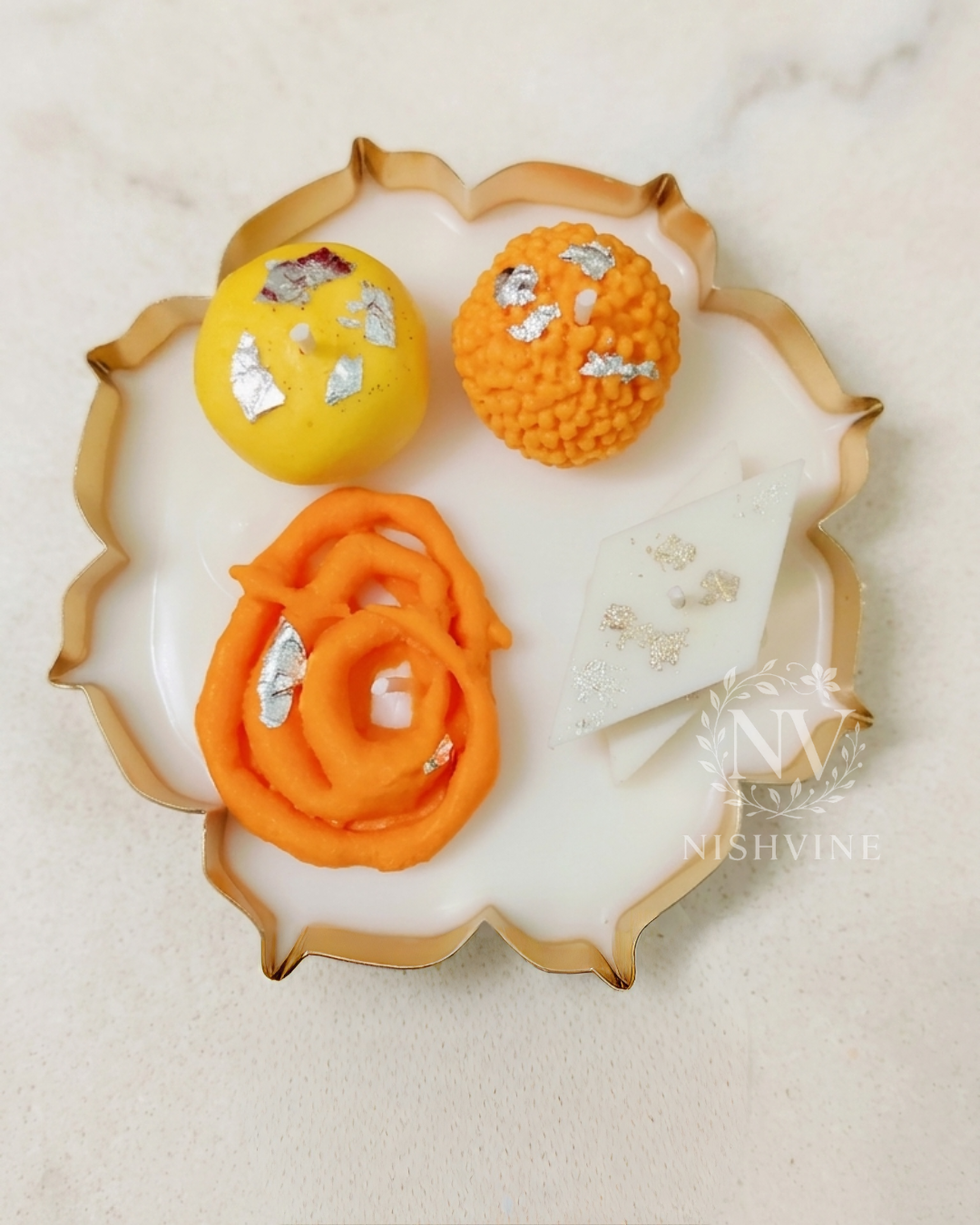 Mithai Platter Lotus Urli – 5.5 Inch Sweet Gift Set