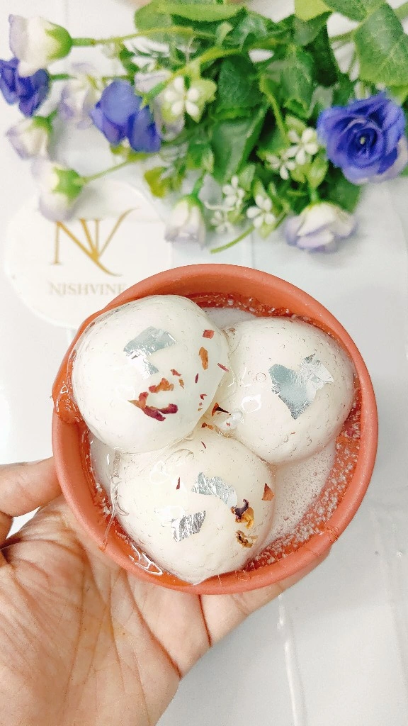 Terracotta Bowl White Rasgulla Candle – soy wax festive décor with 3 wax sweets