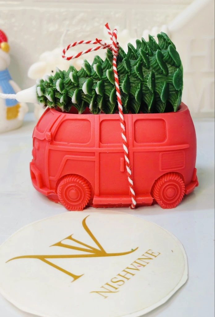 Bus with Christmas Tree Candle – red bus with green tree, 250g soy wax festive décor candle